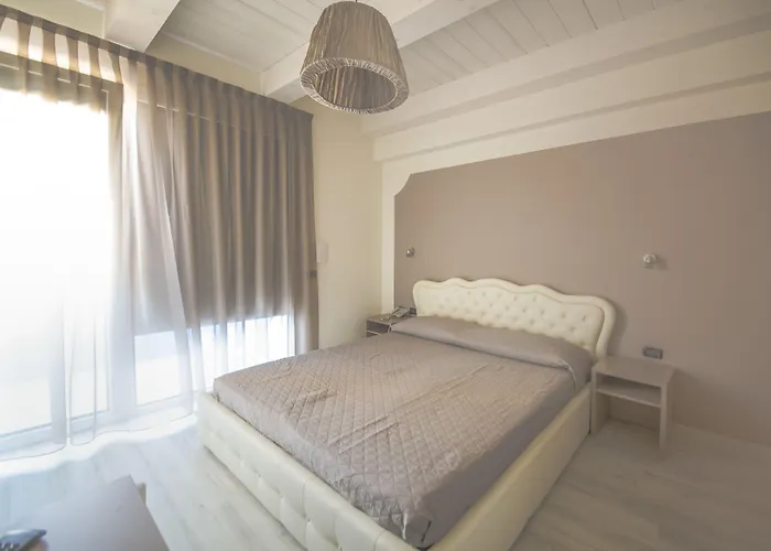 Hotel Leonardo